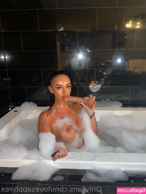 Lovesapphirex - Naughty