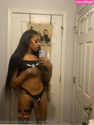 tstxkyodoll - i think i was meant for the ocean 💦