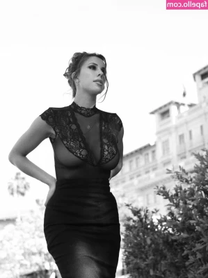 Devin Brugman [ devin-brugman ] - You just entered my bedroom spellbook  Which magic should I cast