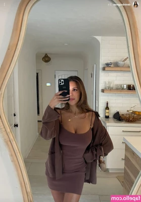 Devin Brugman [ devin-brugman ] - Uma putinha SAFADA gozando gostoso e te deixando cheio de tesão