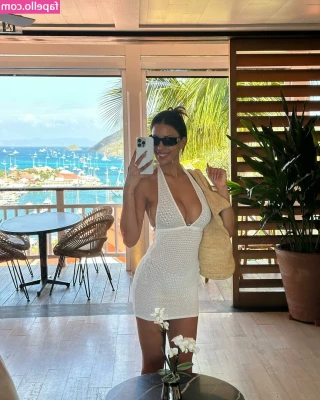 Devin Brugman [ devin-brugman ] - I’ve decided I’m wearing panties to the gym later.... meaning