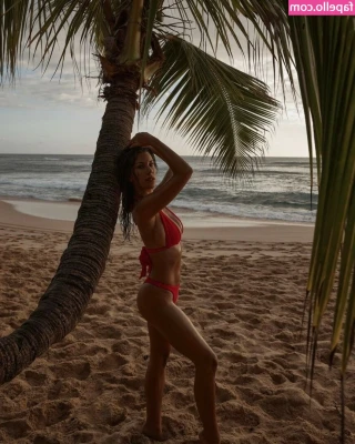 Devin Brugman [ devin-brugman ] - Let's take a shower 💦💦💦💦