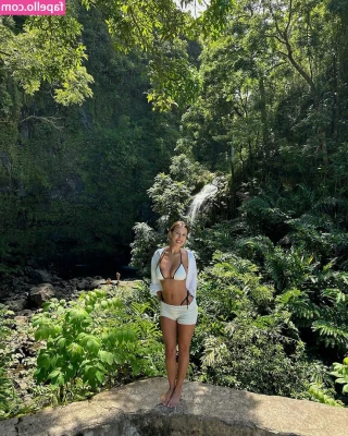 Devin Brugman [ devin-brugman ] - Suit and braces boner