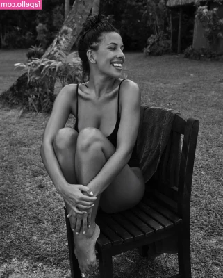 Devin Brugman [ devin-brugman ] - Roommate’s downstairs meanwhile I’m playing with my girl cock by