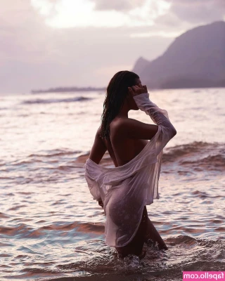Devin Brugman [ devin-brugman ] - I'm waiting for you in my bed baby, oferrr !!!!! 🤤🍯😈😍😈