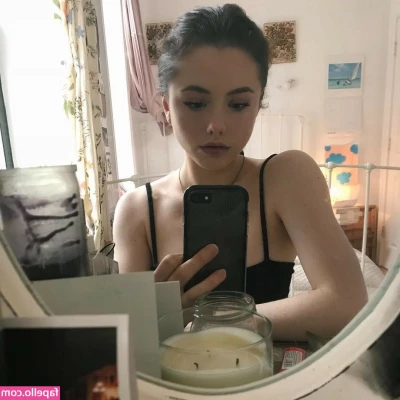 Lily Mo Sheen [ lily-mo-sheen-2 ] - Headed to the hospital   wish me luck