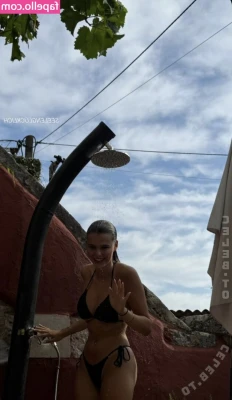 Hannemuecke - POV blowjob and facesitting with @andreazhay