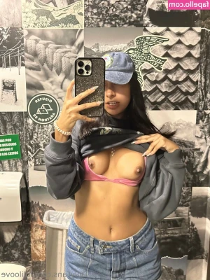 luliloove - Mu huge tits up close and personal