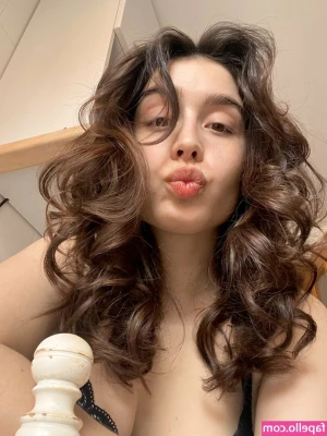Iramalonne - Just waiting to have your lips wrapped around then 😏🍒
