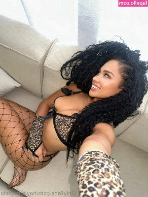 nayla.mencia [ nayla-mencia ] - Your Woman Crush Wednesday 💦 Long huge naked boobs going up &