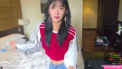 jinnytty [ jinnytty-1 ] - You like this phat pussy 😻