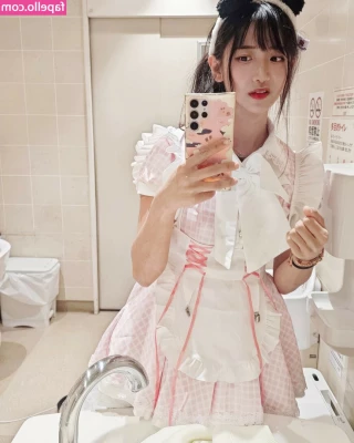 jinnytty [ jinnytty-1 ] - you want to have fun with this hot kitty  just send me your fantasy