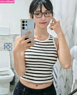 jinnytty [ jinnytty-1 ] - One picture is all the motivation you need to brainlessly goon until