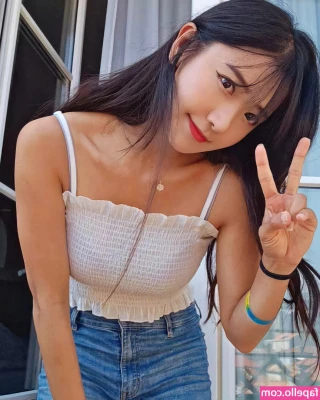 jinnytty [ jinnytty-1 ] - Que calor! 🔥