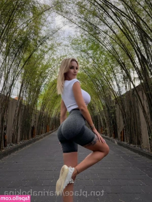 Mary Nabokova [ mary-nabokova ] - Have a great day big daddy. Would you eat my pussy from behind if I
