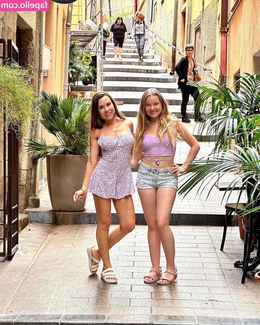 fancy_shmancy_girls [ fancy-shmancy-girls ] - Like what you see?