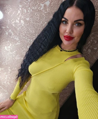 thibisova2 - Who wants to be my gym buddy?