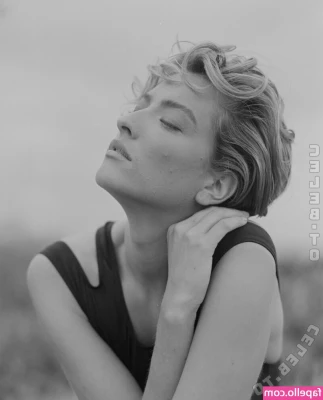 Tatjana Patitz [ tatjana-patitz ] - Check your DM let’s chat and play 💞 i feel naughty 😋🙈😘