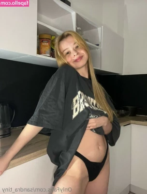 darinavirgin - Let s make every look worth your while