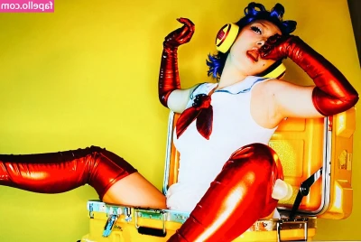 Omi Kero Gibson [ omi-kero-gibson ] - i made a custom video for a client that never paid, so now i am