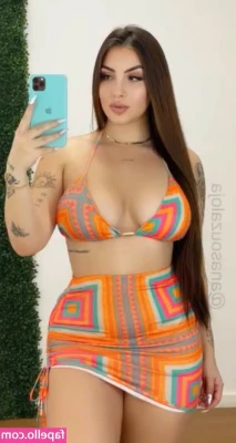 Paola Sabadin [ paola-sabadin ] - Hey! I need a place for landing - your face is perfect for this 🥵