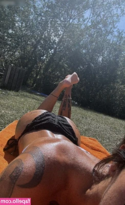 Neslihan Kundakci [ neslihan-kundakci ] - Silly me for a change 🤪