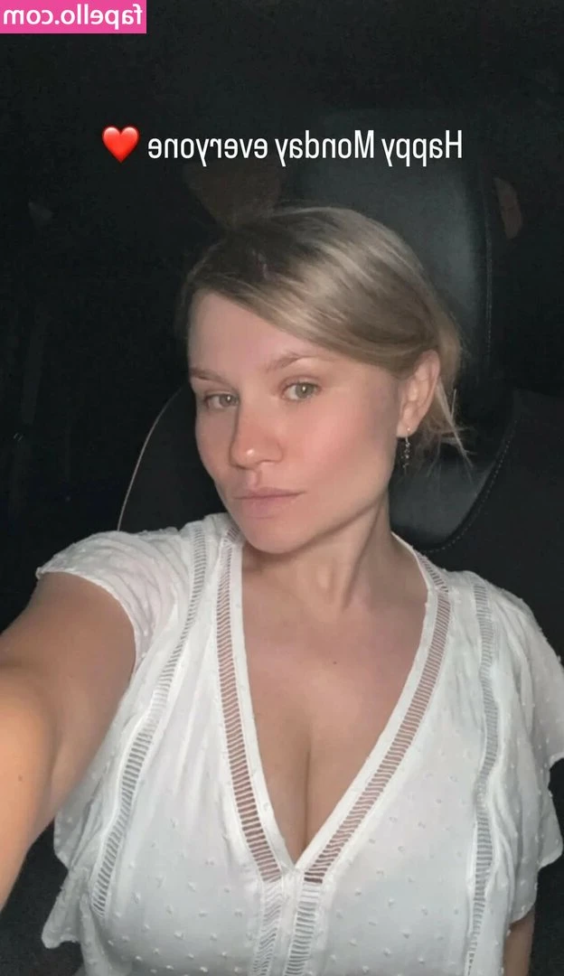 Natasha.the.russian [ natasha-the-russian ] - Do you like this strappy lace bralette?