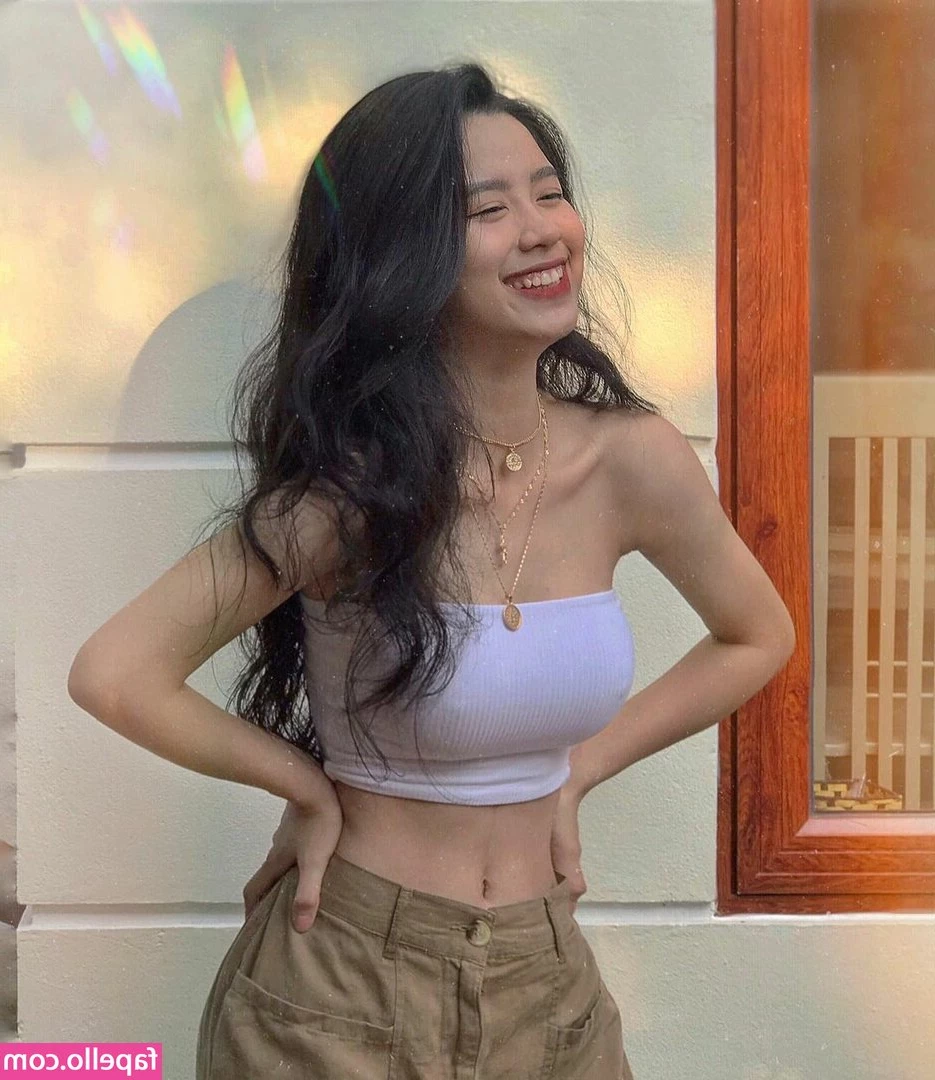 Han Hang [ han-hang ] - Like if you enjoy watching me getting my ass spanked and want more of