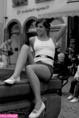 Franzi - Things are getting wet & wild in ur DMS. Go check for my best Wet