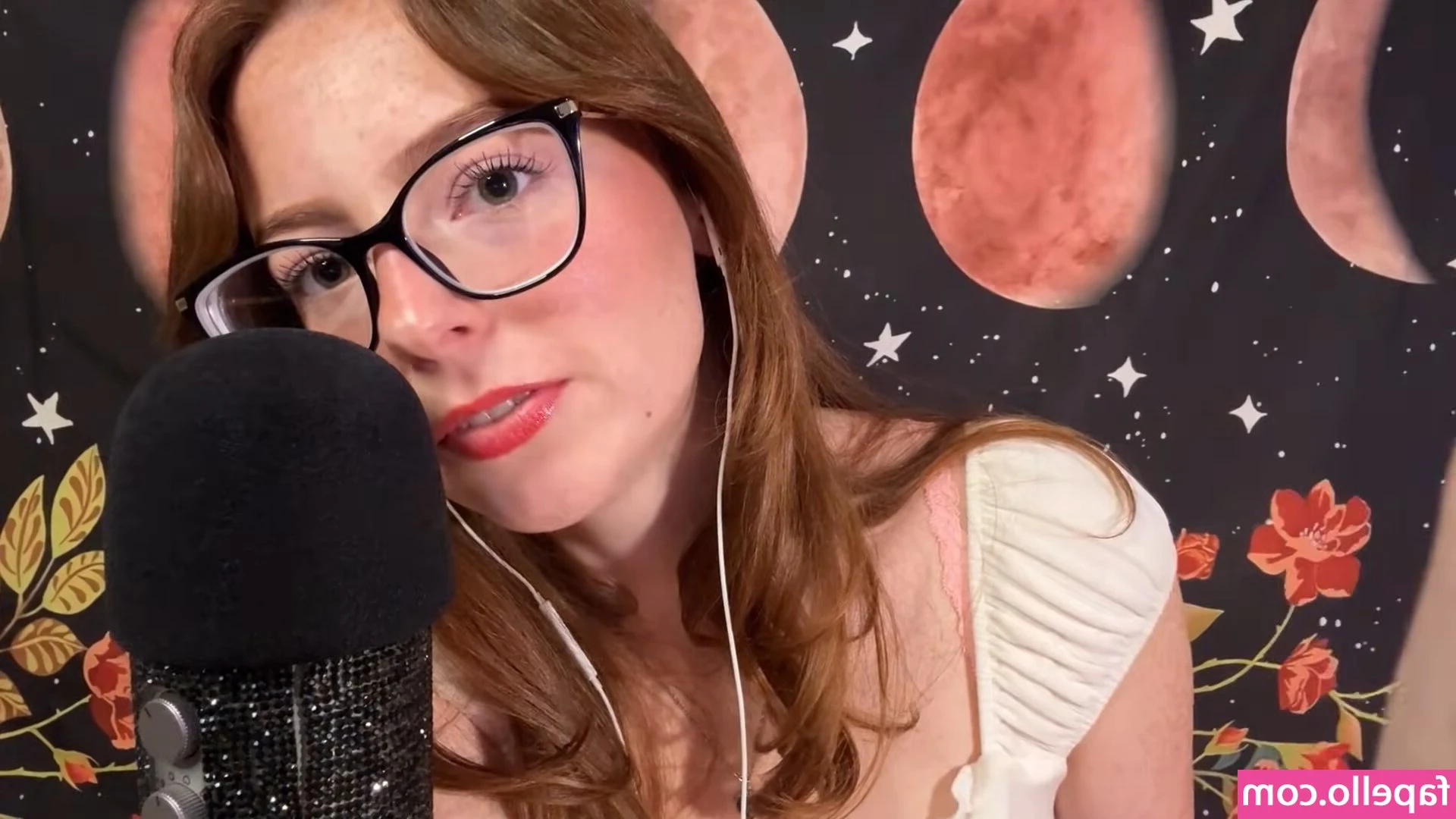  [ asmr-koriayn-2 ] - Was getting ready for a client 💋👙💄💷