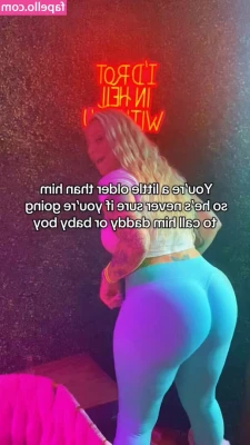 nursebigbody - I’m really horny tonight guys