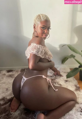 Poli Ferreira - All New Content Set