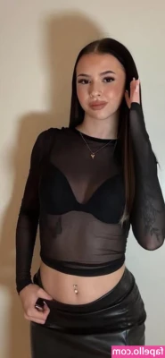 Aliabaddie - Definately a fishnet kind of day 🥴