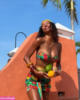 Mila Cabrera [ mila-cabrera ] - 🍸 Cinco De Mayo 🍸
