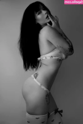 innervus - The wonderful thing about my boobies, is my boobies are wonderful