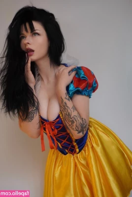 innervus - No make up , bed head kinda day. <3 part 2