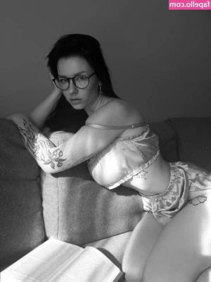 innervus - bath tease