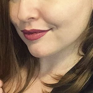 nellycooper