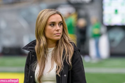Molly Mcgrath [ molly-mcgrath ] - My wet pussy