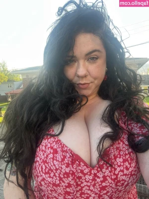 smaho13 - wanna watch me fuck myself until i cum? dm me for the rest ;)