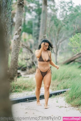 Megan Bayne [ megan-bayne-1 ] - Hello baby     You want to have fun    Then follow me  pecadospk   