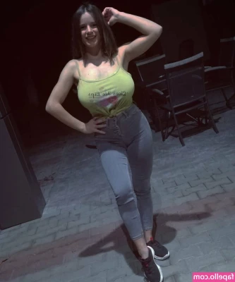 Denisa R Maria [ denisa-r-maria ] - TIGHT ASS LEGGINGS CLIP