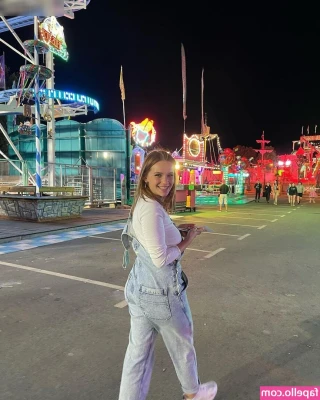 Annalena.smlr [ annalena-smlr ] - I'm waiting for you in the chat room so we can have a great time.