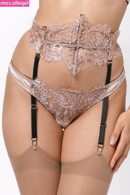Marlene Marie [ marlene-marie ] - Hip hip hooray for Titty Tuesday! 🥳🤗 It's a lovely day to get