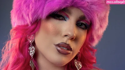 Chrissy Chlapecka [ chrissy-chlapecka ] - Some squirtin’ action for ya!  Sorry for the split video, wanted to