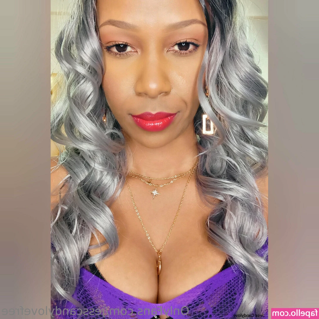 jesscandylovefree - Do you want me to face youu ?? Then surprise me somehow...Im