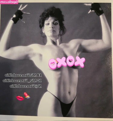 Vanessa Del Rio [ vanessa-del-rio ] - If u had me on snap it got deleted, but we bounce back new link