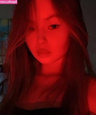 koyoomi - Tip this post if you want more fully nude pussy pics on my feed