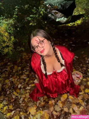liloe - You know how girls love compliments, write in the comments the first