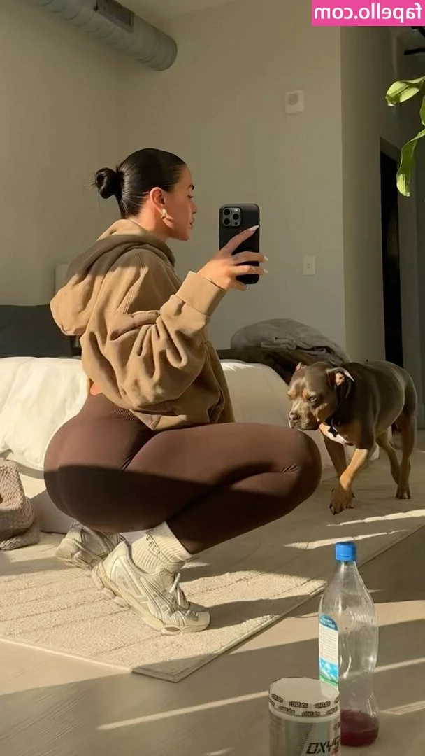 baddiejuu - Sometimes I m a little to much     A veces soy un poco demasiado